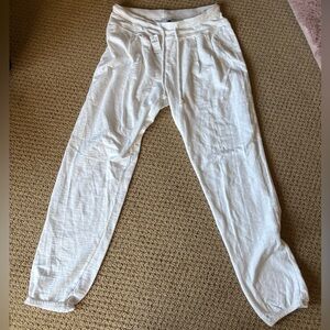 White Casual Pants/Beach pants